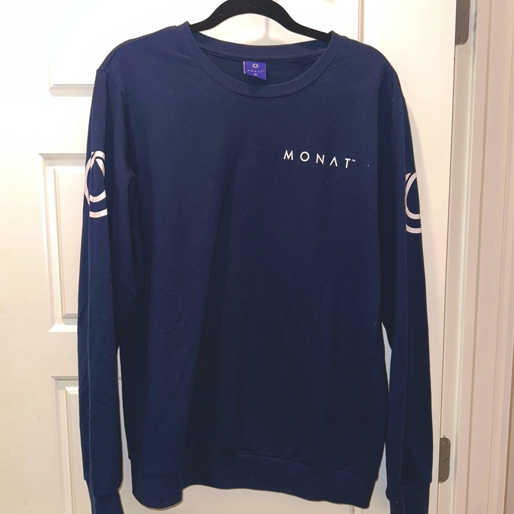 MONAT Crewneck Longsleeve